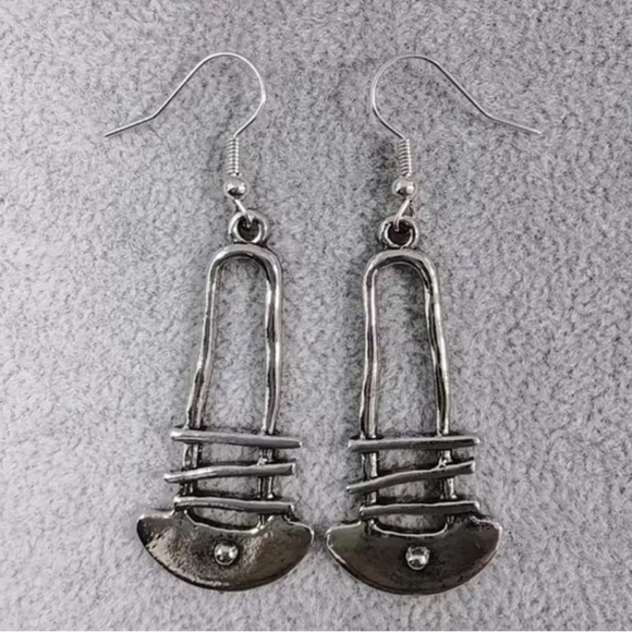 925 Sterling Silver Plated Boho Geometric Drop Earrings - Picture 3 of 4
